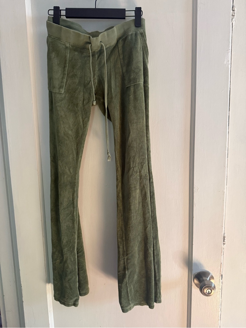 Juicy Couture Olive Green Valor Pants with Button Flap Pockets - Picture 2 of 13